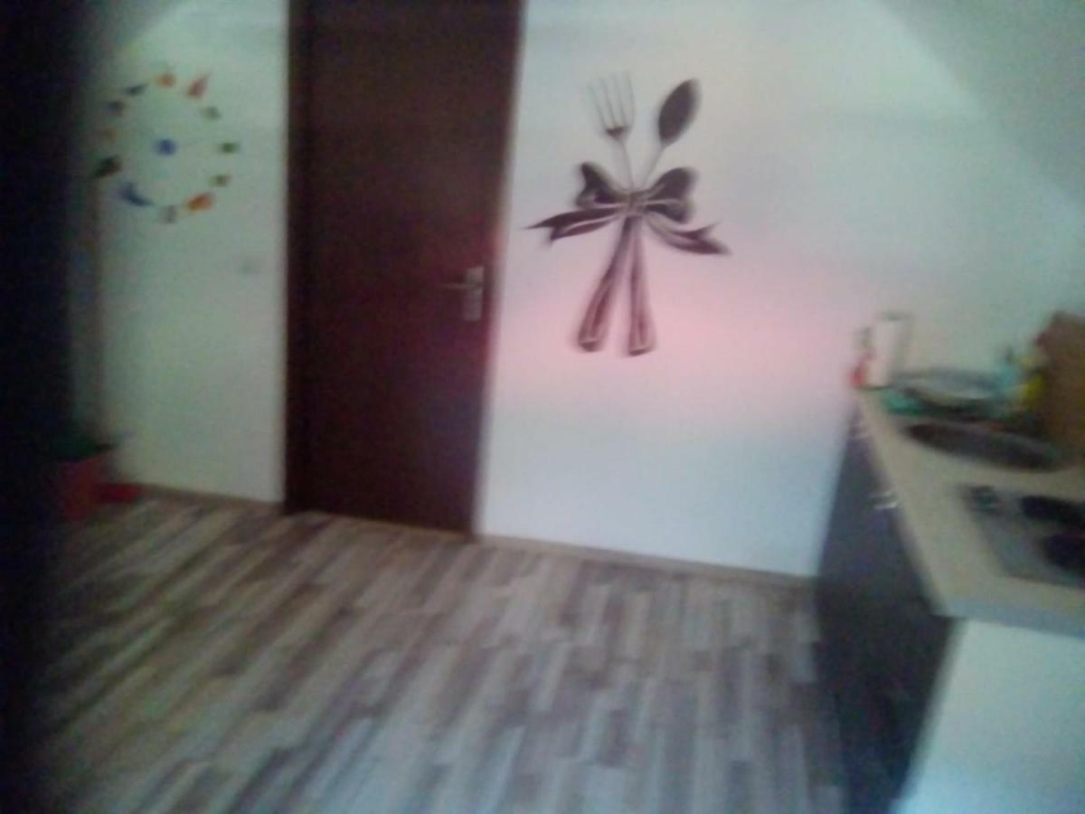 Casa Milos Si Fiul Baile Herculane Bagian luar foto