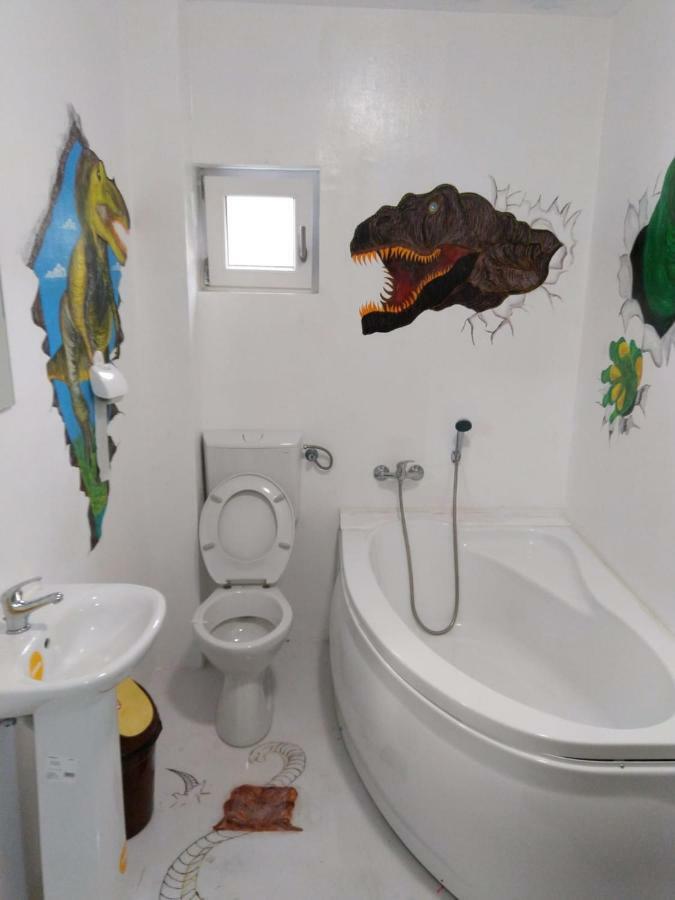 Casa Milos Si Fiul Baile Herculane Bagian luar foto